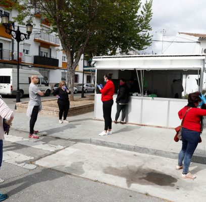 Spanyol Bersiap Melonggarkan Aturan Lockdown